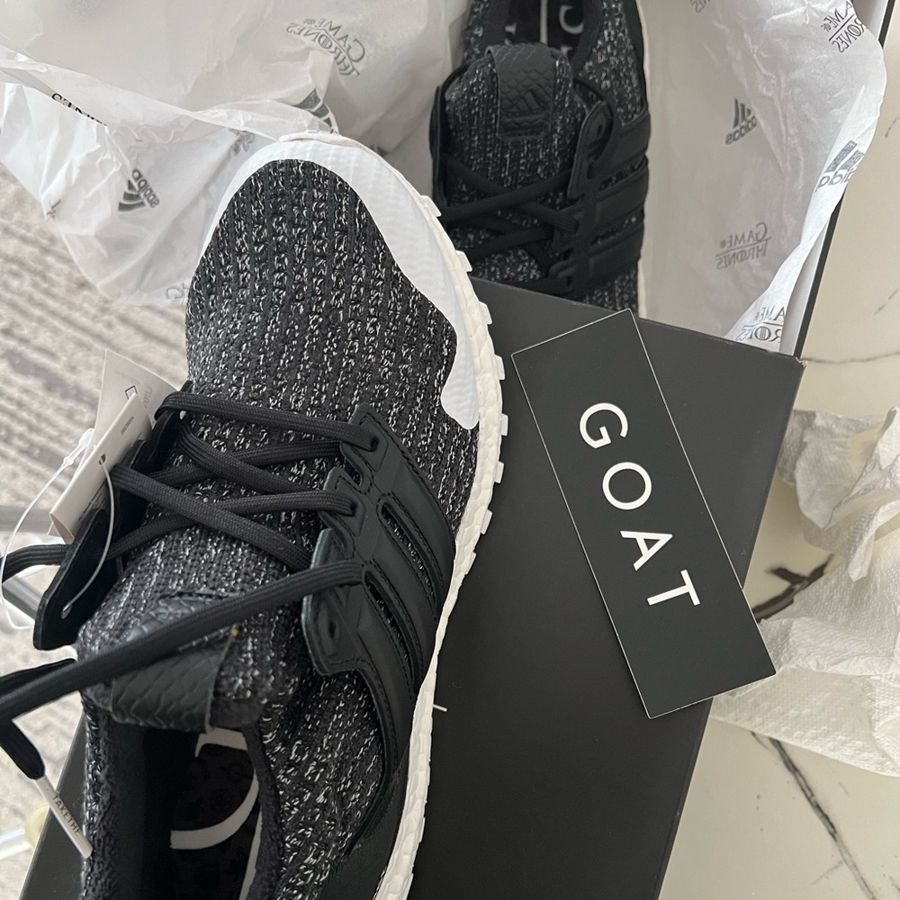 Game of thrones x ultra boost 4.0